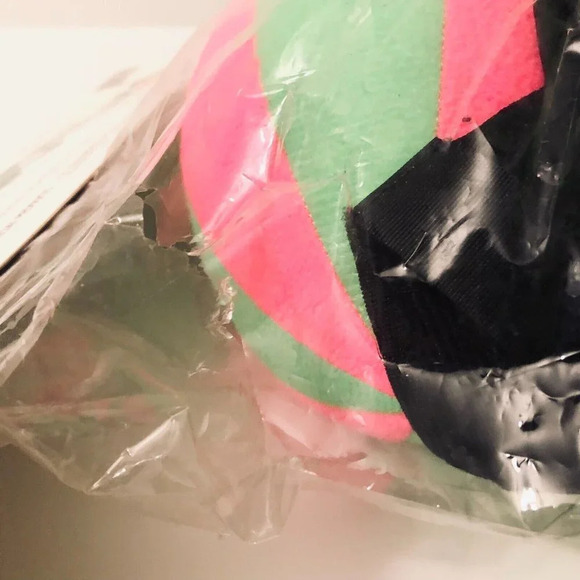 Vintage Grip Ball Football With Glove Damaged Packaging - Picture 2 of 16